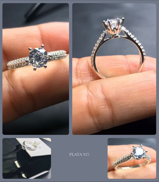 Anillo de Plata 925 con Zirconias