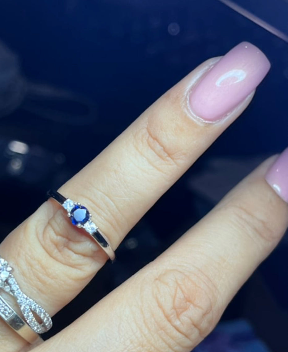 Anillo de Plata 925 con Zirconias