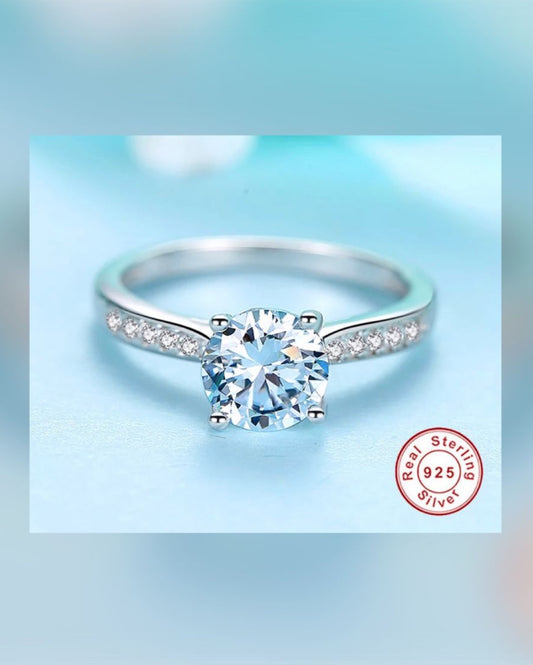 Anillo de Plata 925 con Zirconias