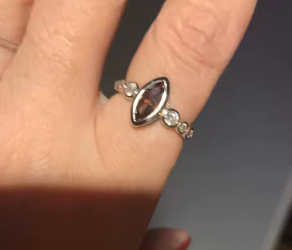 Anillo de Plata 925 con Zirconias