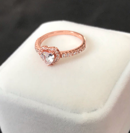 Anillo de Plata 925 con Baño de Oro Rosa, modelo Corazón