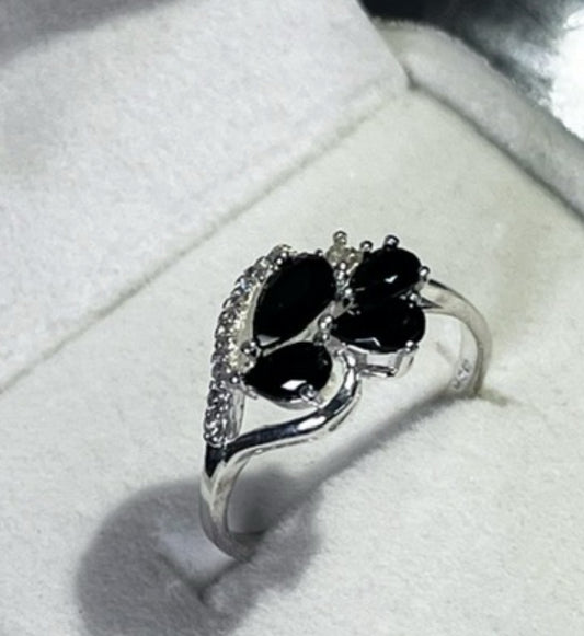 Anillo de Plata 925 con Zirconia en Color Negro