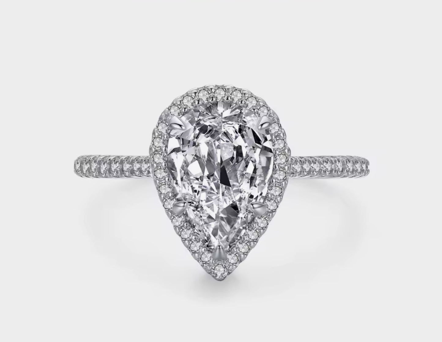 Anillo de Plata 925 con Zirconias modelo Pera