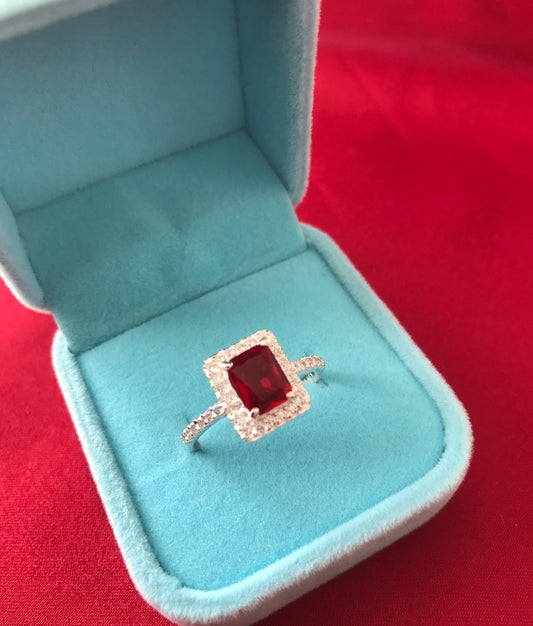 Anillo de Plata 925 con Zirconia