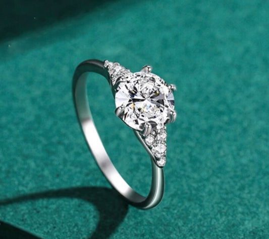 Anillo de Plata 925 con Zirconias