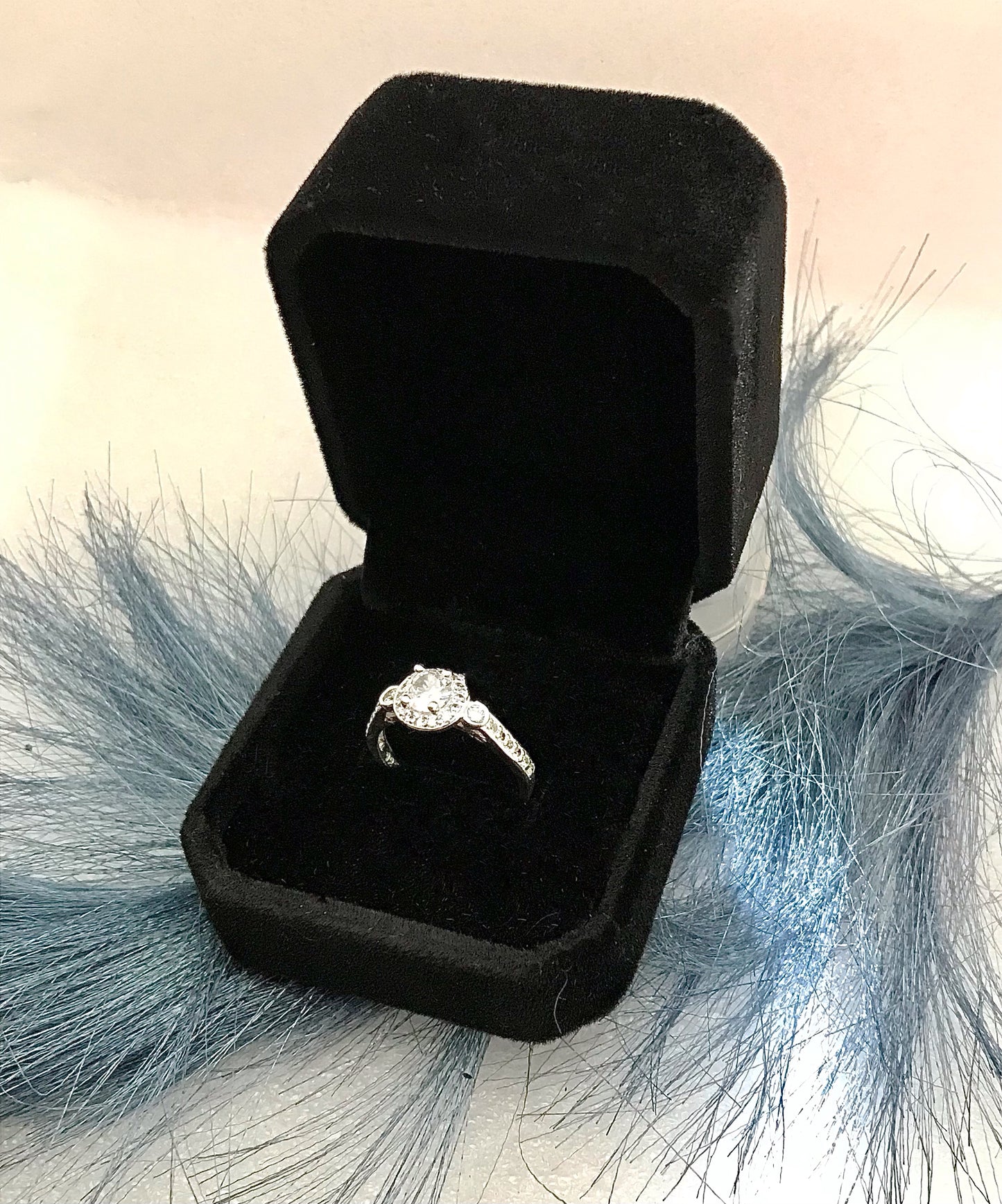 Anillo de Plata 925 con Zirconias