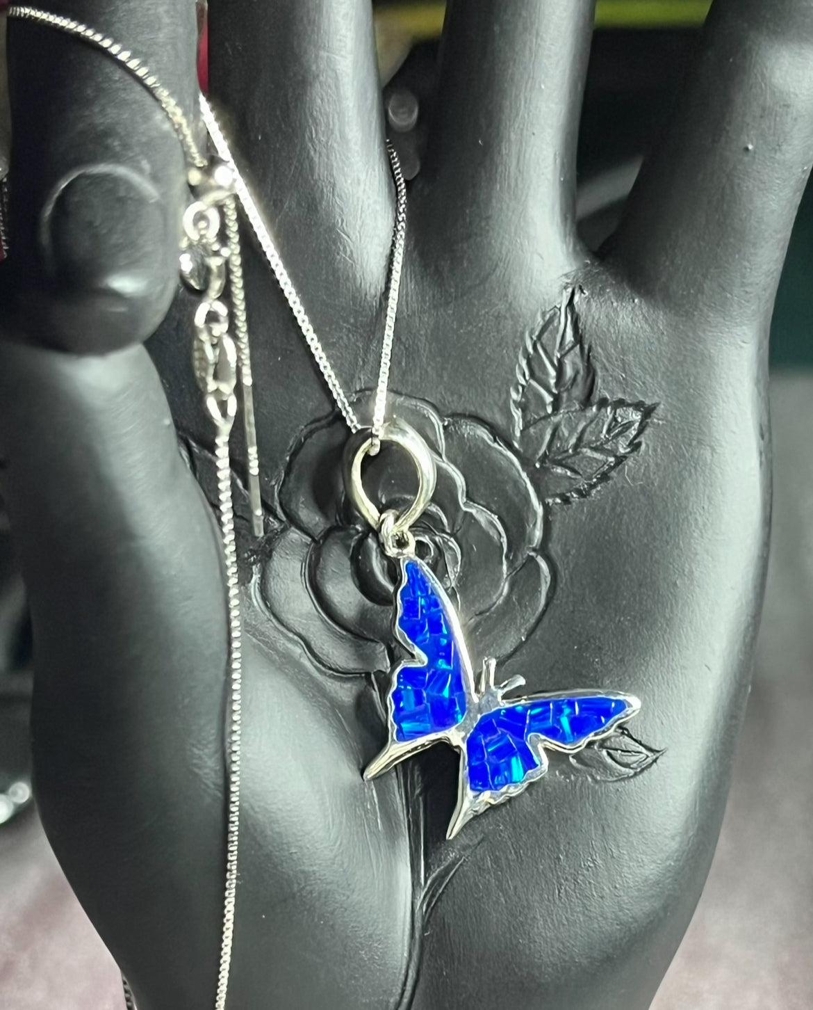 Dije de Plata 925 con Ópalo Natural modelo Mariposa