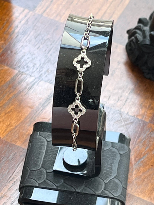 Pulsera de Plata 925 con Zirconias modelo Tipo Van C L E E F
