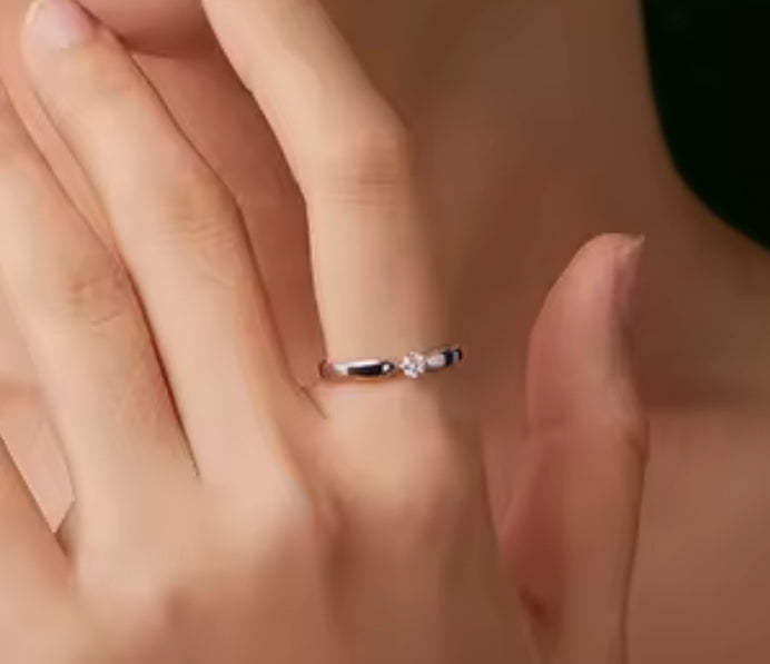Anillo de Plata 925, con Moissanita Certificada