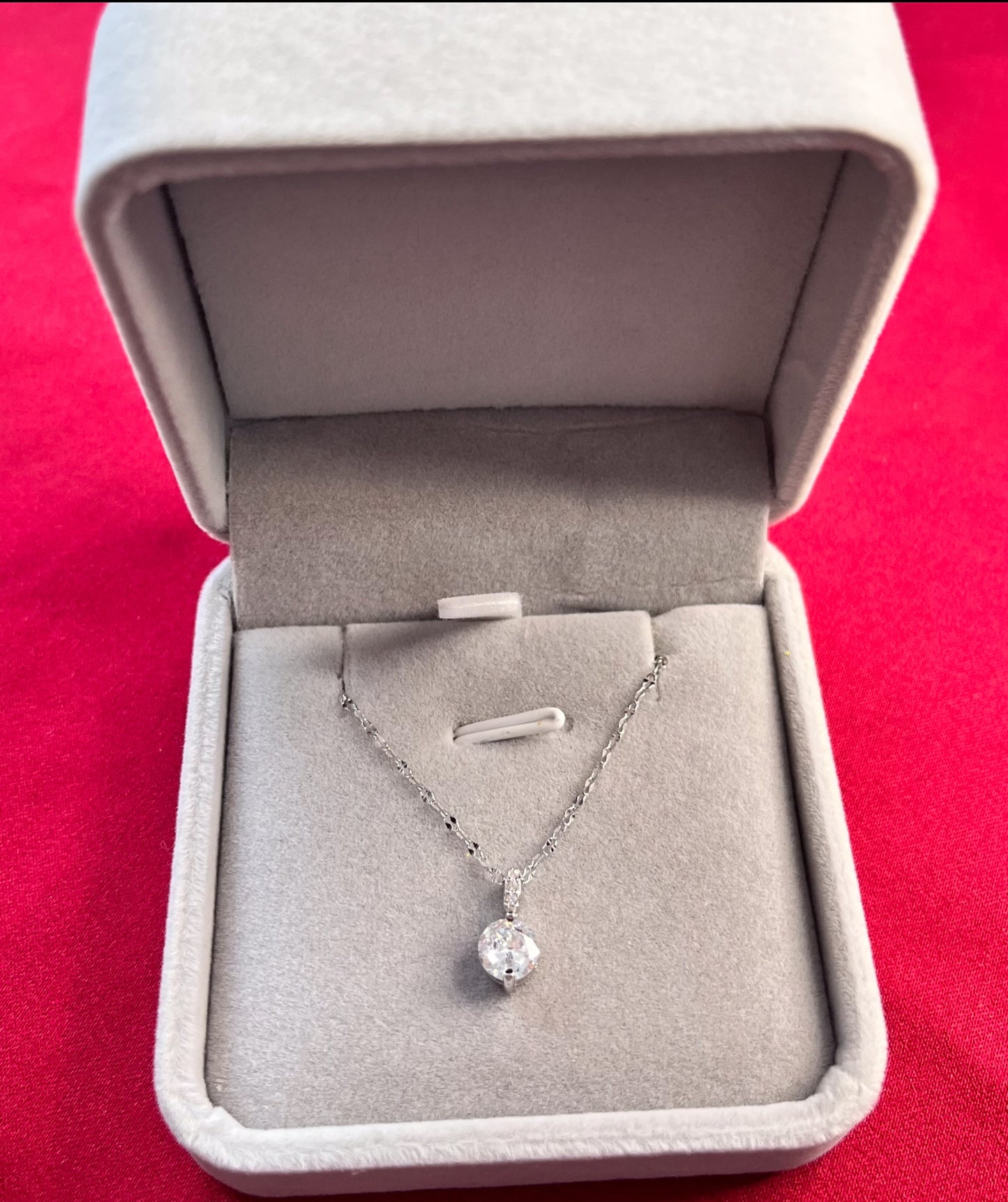 Dije y Cadena de Plata 925 con Punto de Luz, Zirconia