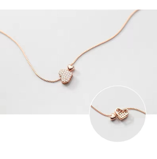 Collar de Plata 925 bañado en Oro de 14k y Zirconias, modelo Corazón Doble