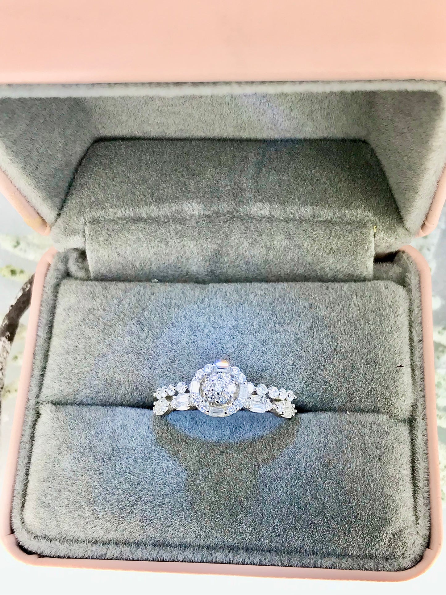 Anillo de Plata 925 con Zirconias