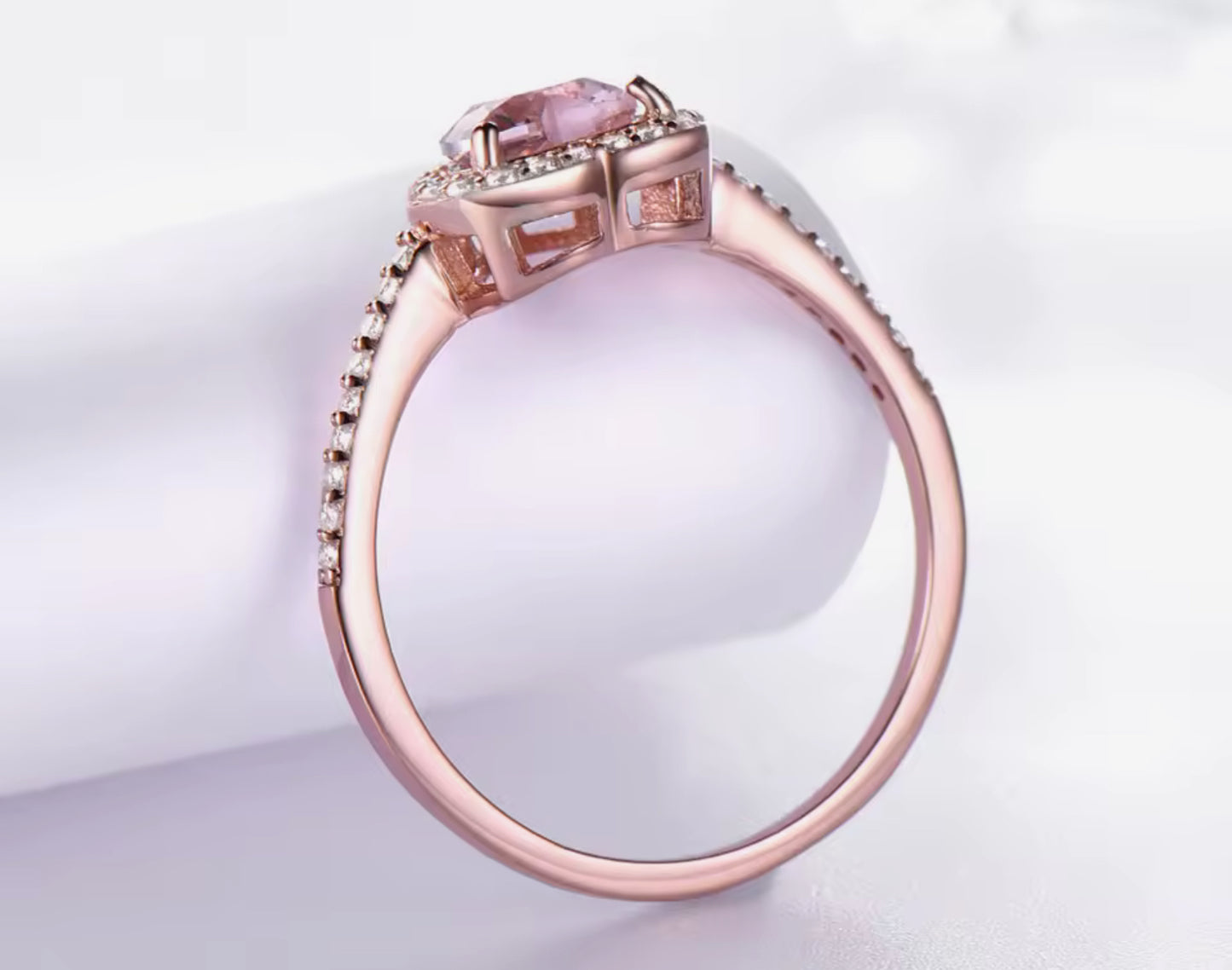 Anillo de Plata 925 con Oro Rosa y Nano Morganita modelo Corazón