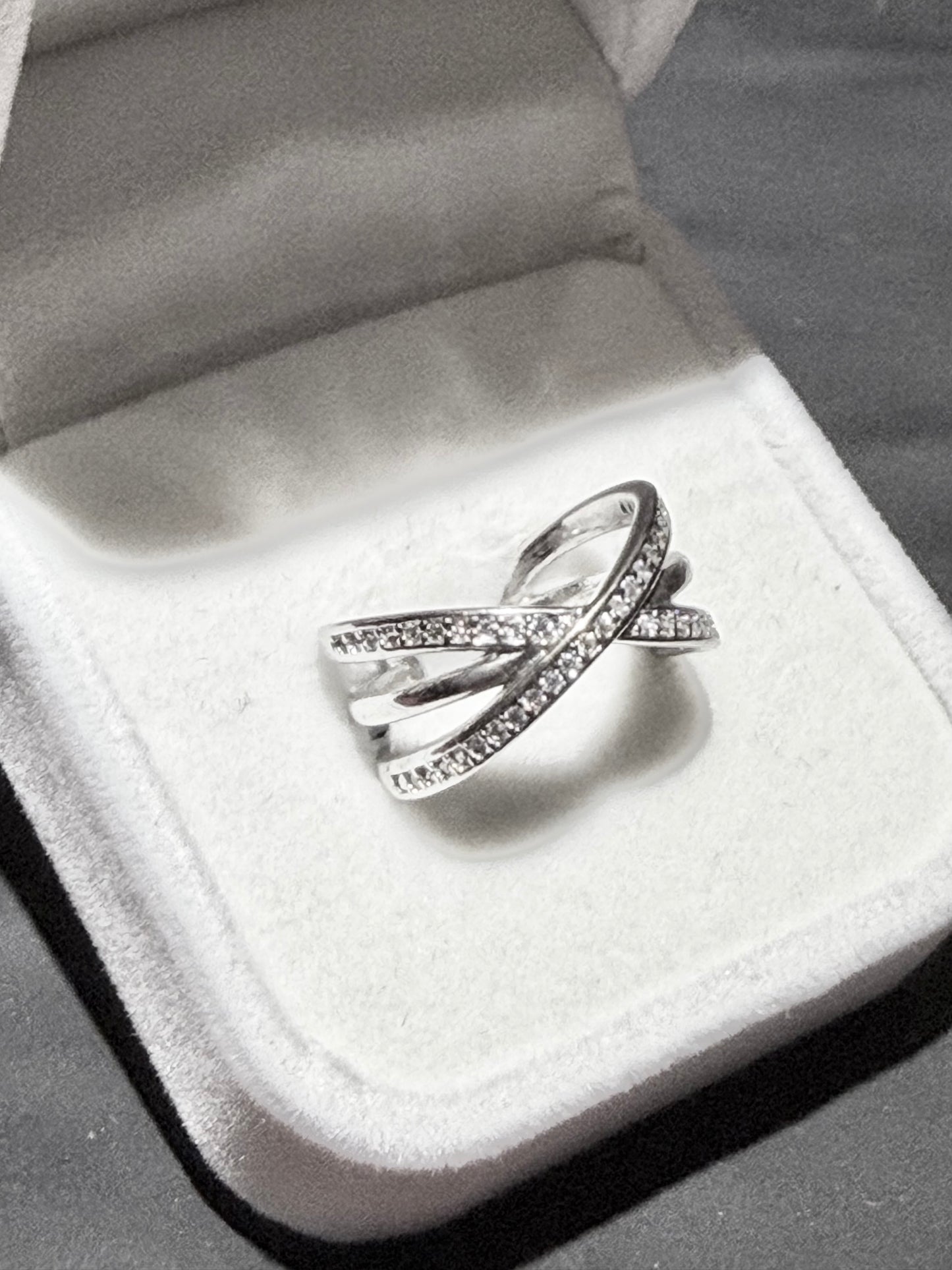 Anillo de Plata 925 con Zirconias, Ajustable
