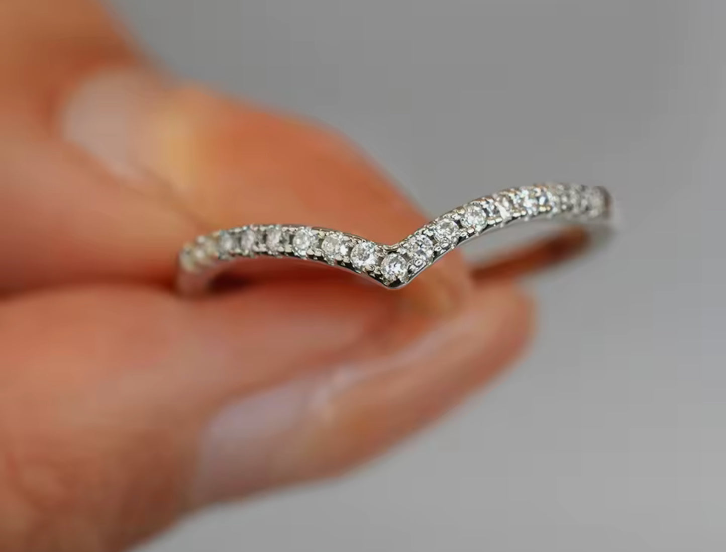 Anillo de Plata 925 con Zirconias