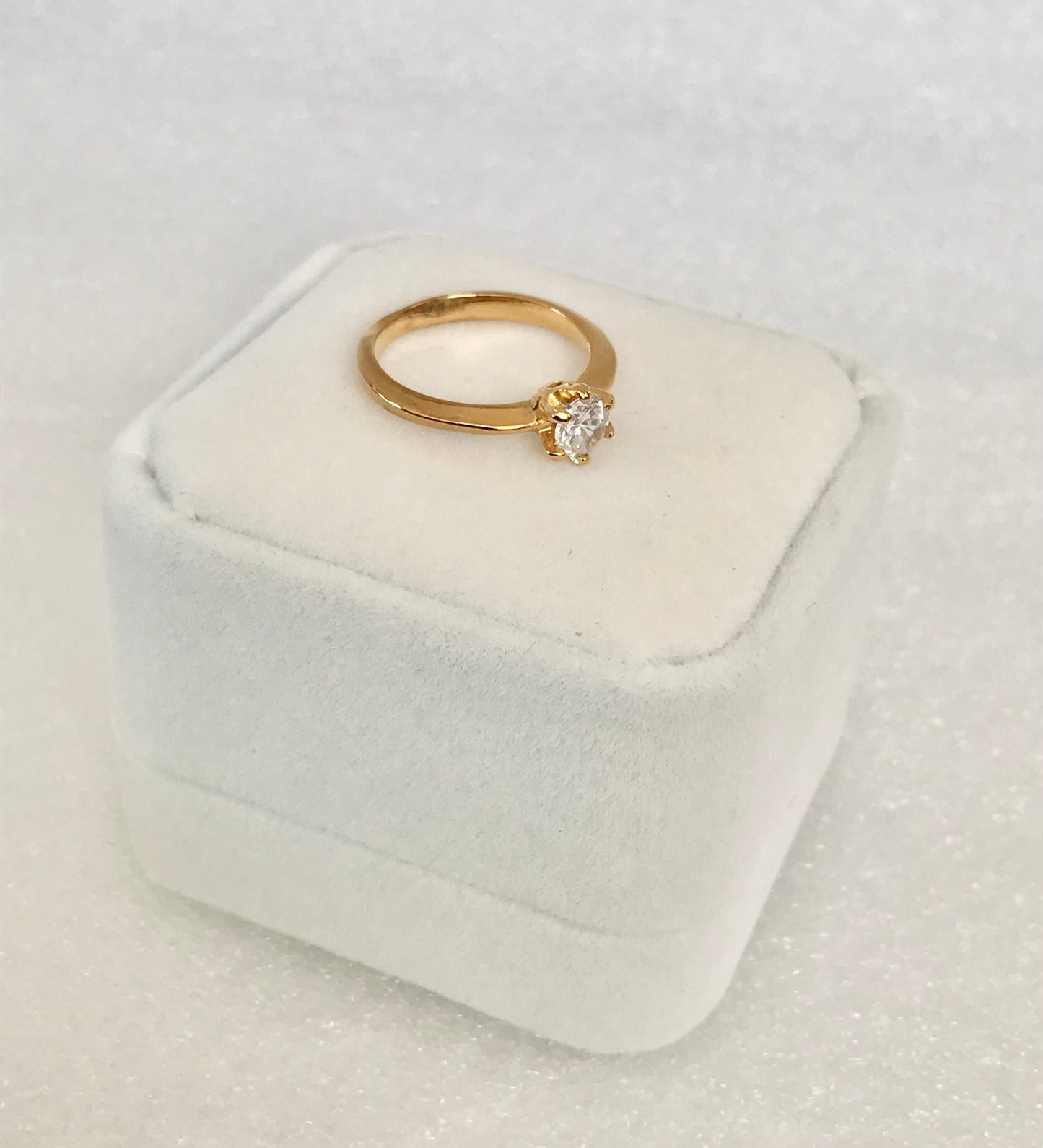 Anillo Bañado en Oro de 18k