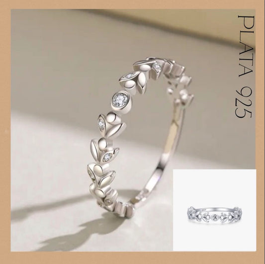 Argolla de Plata 925 con Zirconias