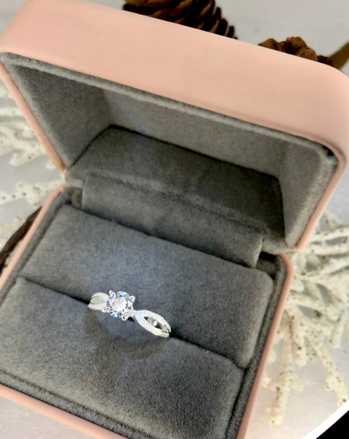 Anillo de Plata 925 con Zirconias