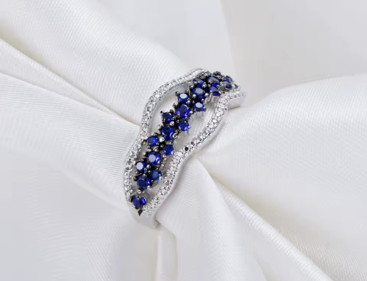 Anillo de Plata 925 con Zafiros y Zirconias