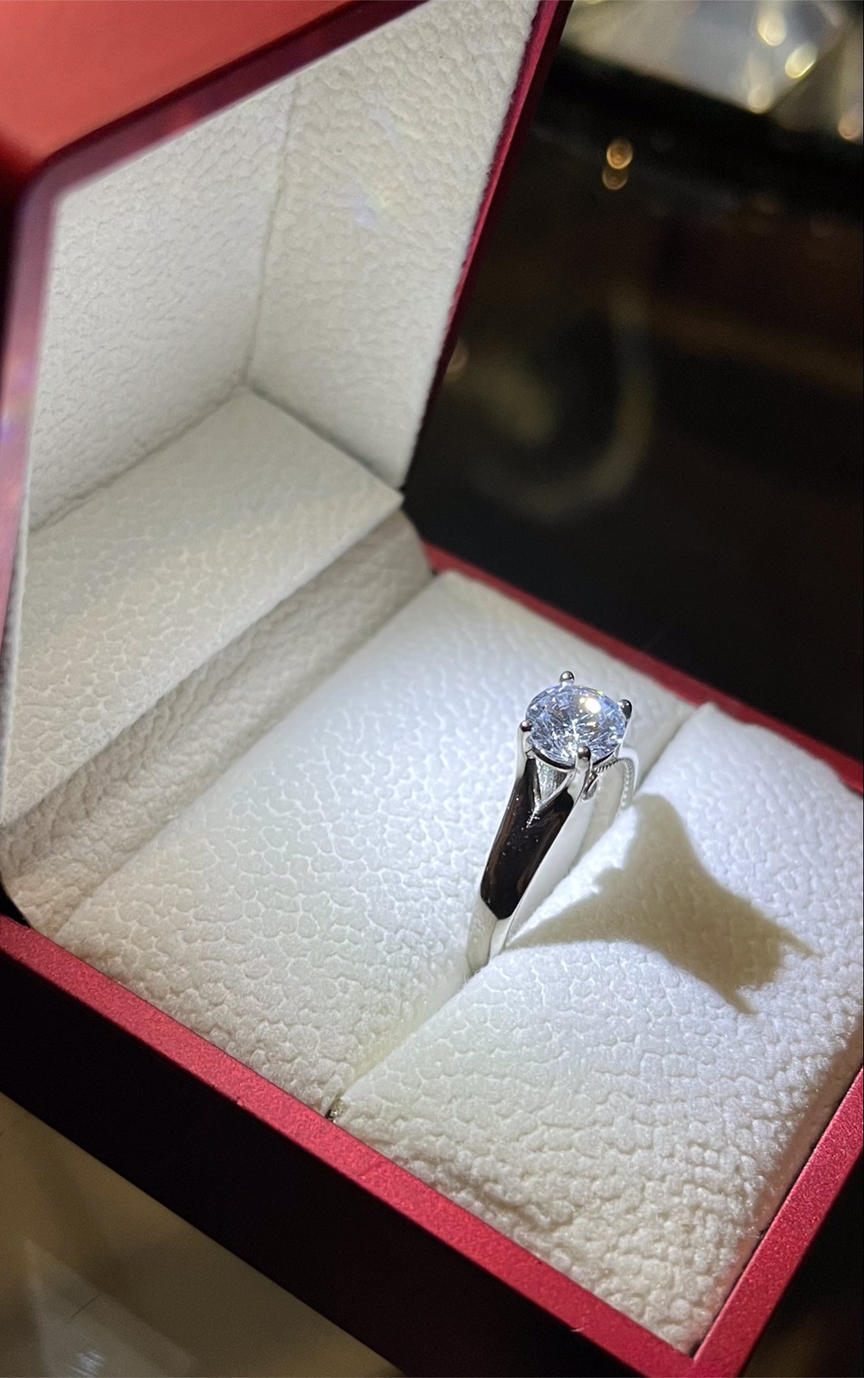 Anillo de Plata 925 con Zirconias