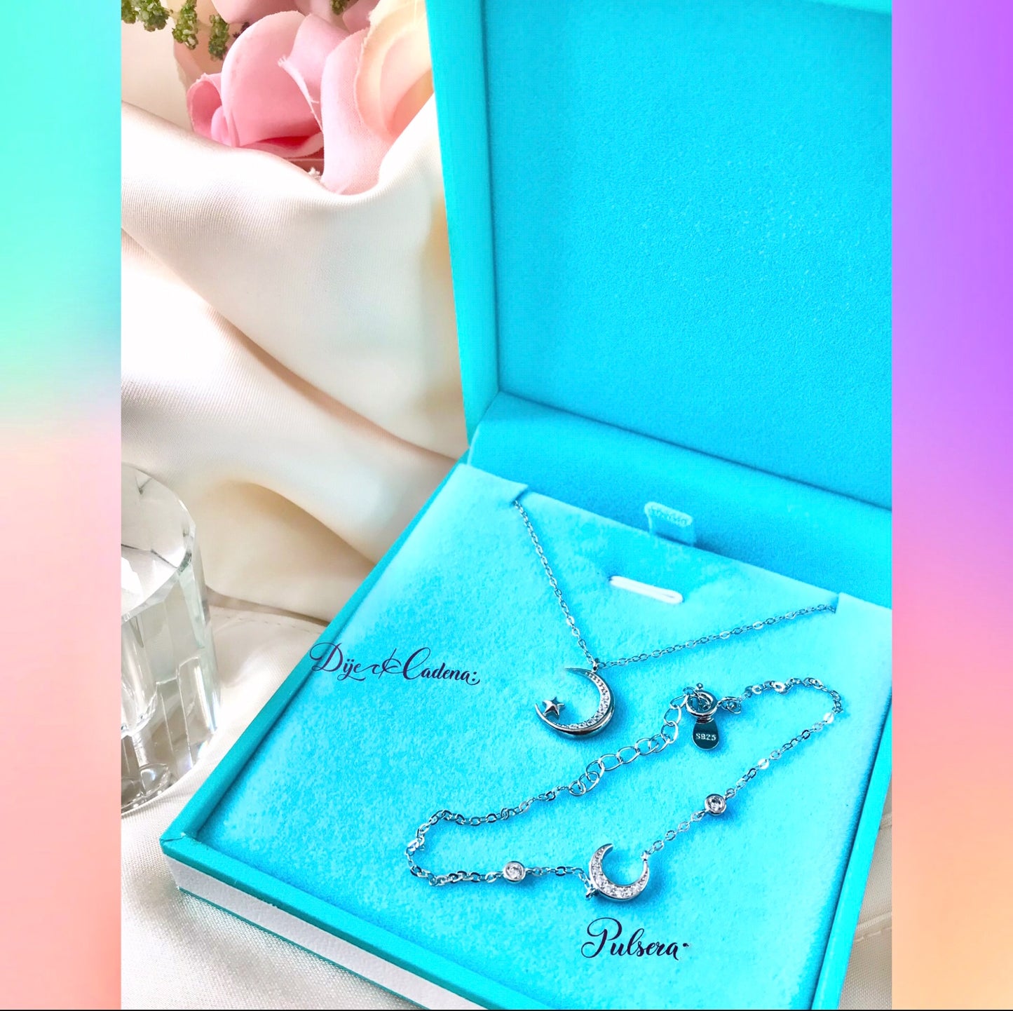 Collar de Plata 925 con Zirconias, modelo Media Luna