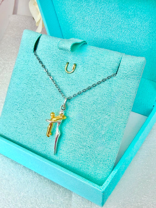 Dije con Cadena de Plata 925, Modelo Abrazo de Mamá