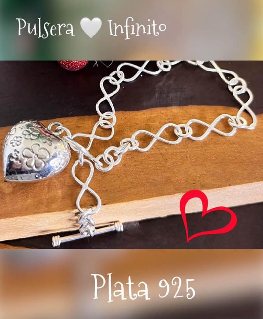 Pulsera de Plata 925 con Corazón Grabado, modelo Corazón Infinito