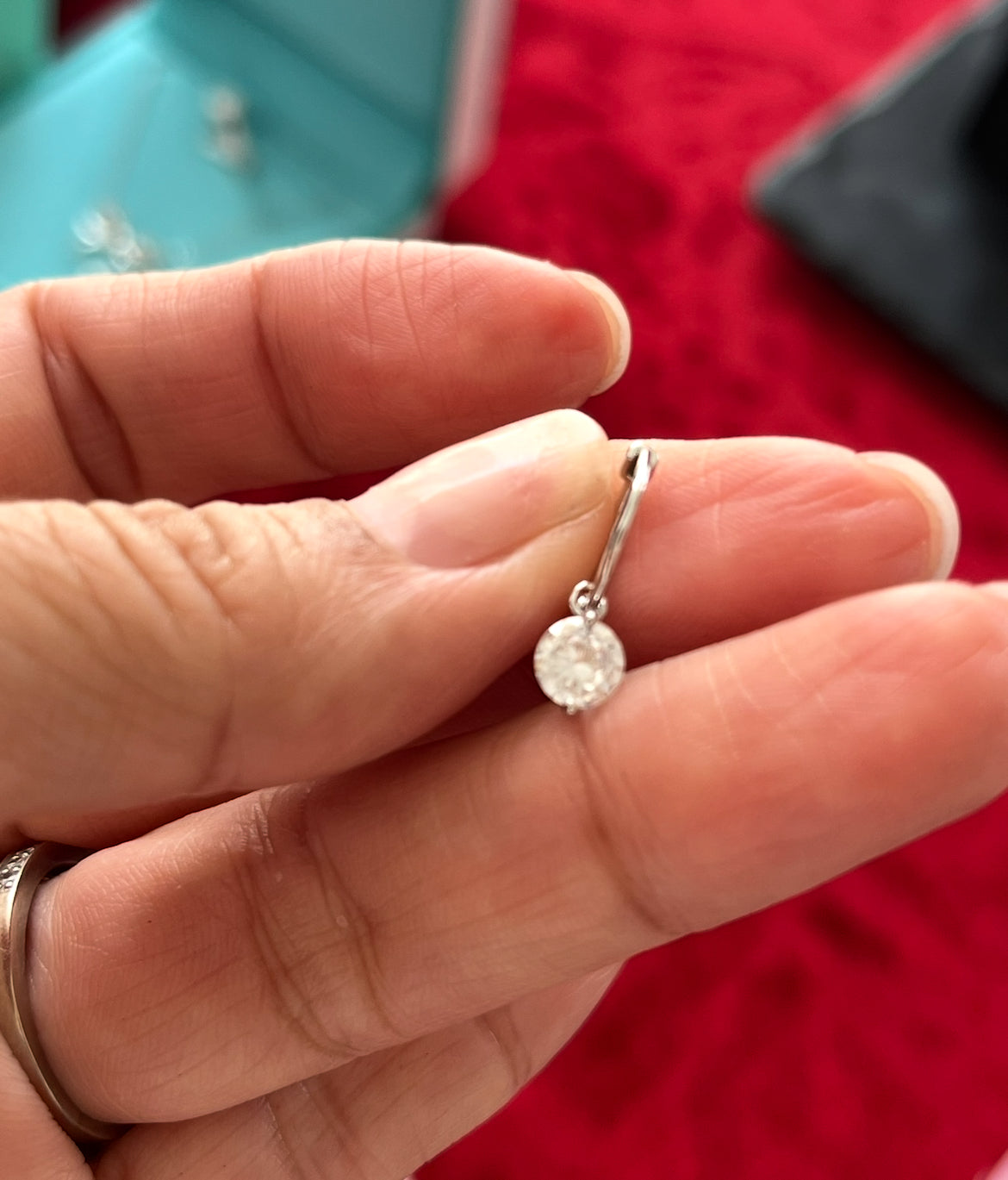 Aretes de Plata 925 con Zirconia modelo Minimalista