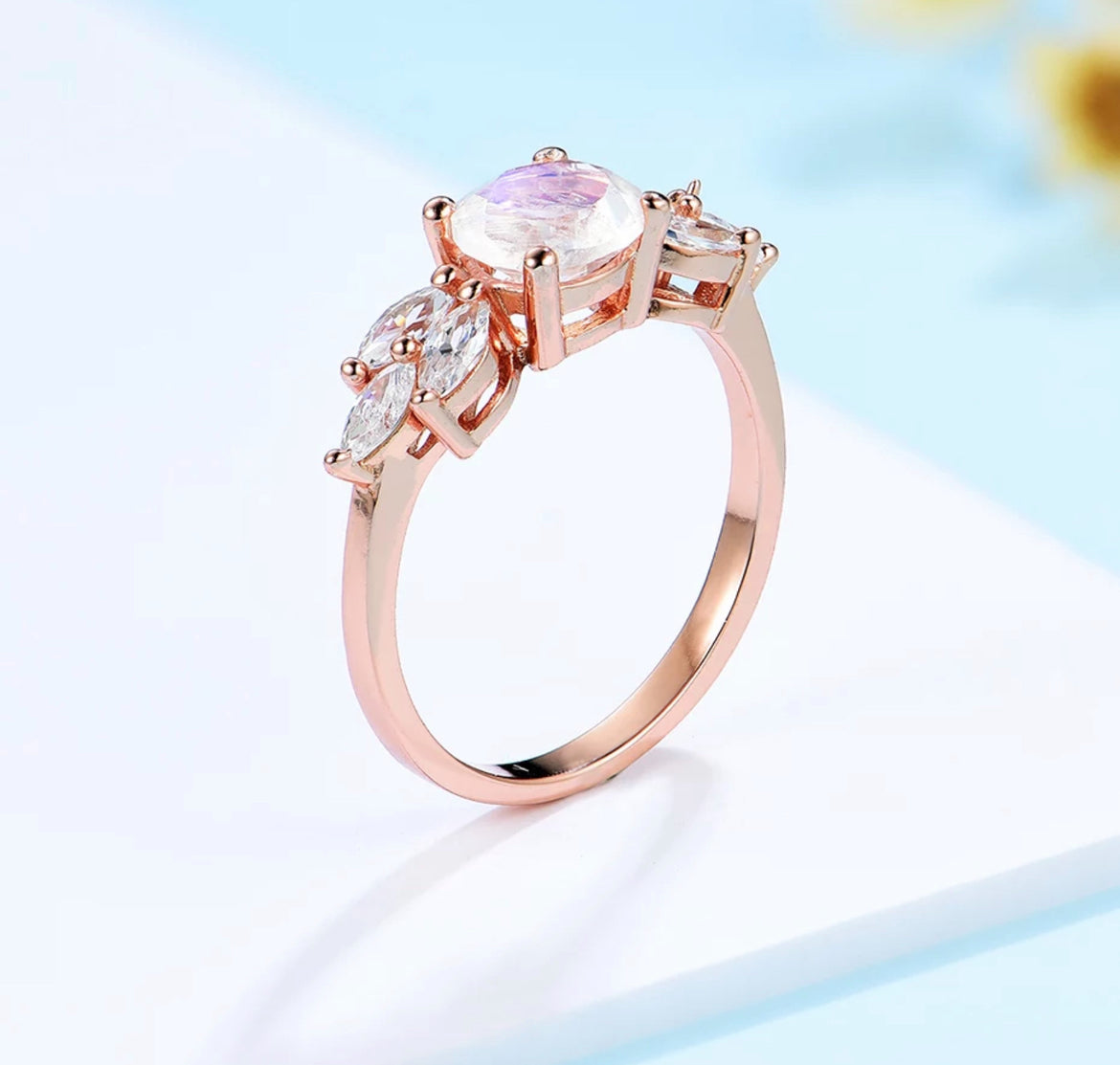 Anillo de Plata 925, con Oro Rosa y Piedra Luna