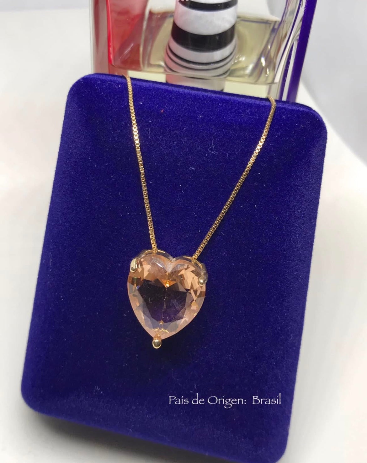 Collar de Chapa de Oro con Cristal, modelo Corazón