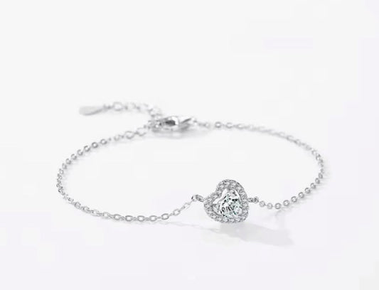 Pulsera de Plata 925 con Zirconias, modelo Corazón