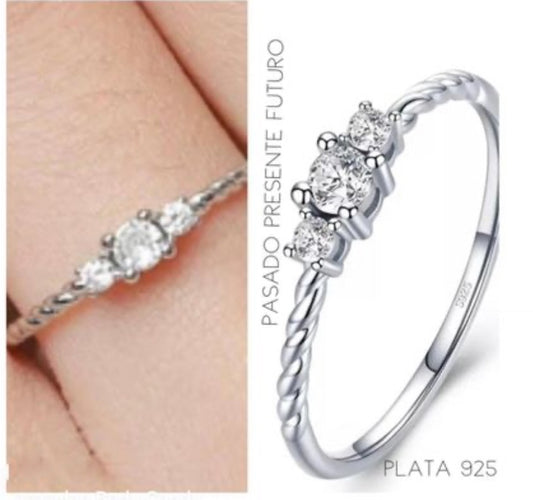 Anillo de Plata 925 con Zirconias modelo Presente Pasado Futuro