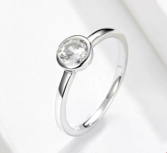 Anillo de Plata 925 con Zirconia
