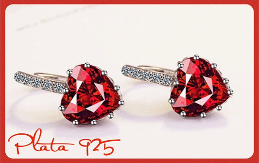 Aretes de Plata 925 con Zirconias modelo Corazón