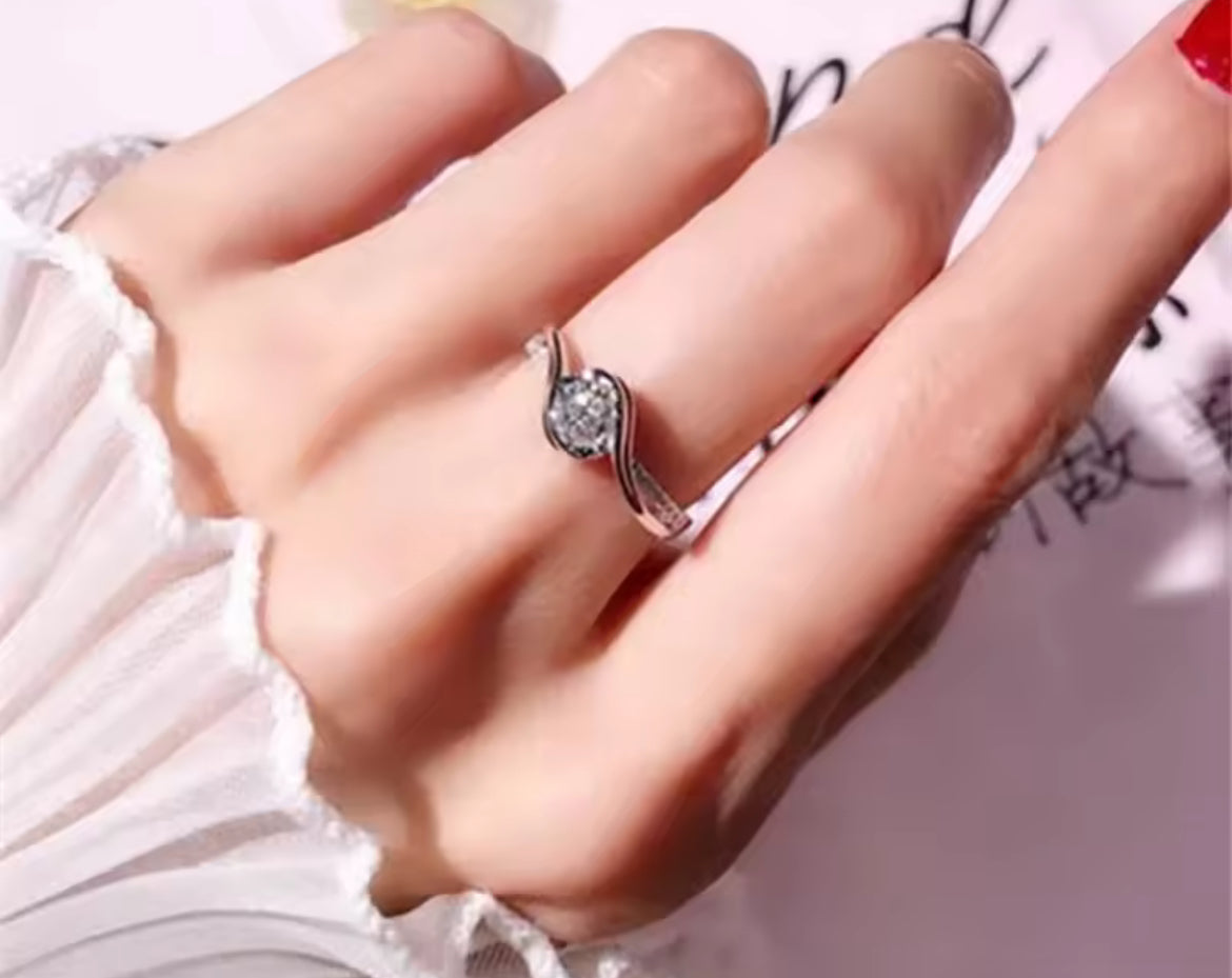 Anillo de Plata 925 con Zirconias
