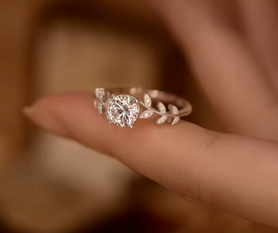 Anillo de Plata 925 con Zirconias
